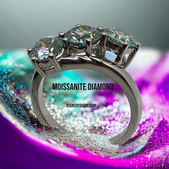 3 Diamond MOISSANITE DIAMOND ENGAGEMENT Ring