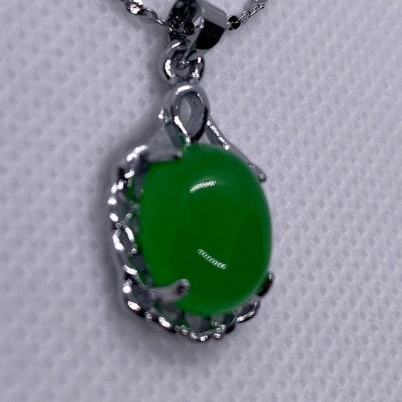 IMATATION JADE Necklace