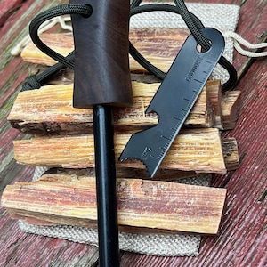 Ferro rod,fire starter, fatwood