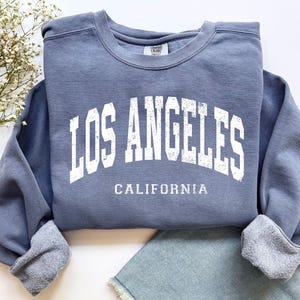 Vintage Los Angeles Sweatshirt: Unisex California Crewneck