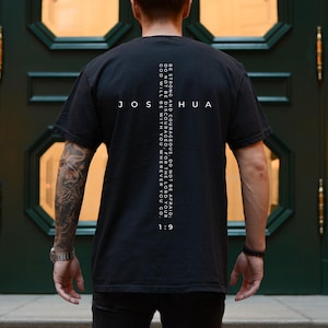 Joshua 1:9 T-Shirt, Be Strong and Courageous Bible Verse Tee, Minimalist Cross Christian Shirt, Inspirational Scripture Gift for Faith