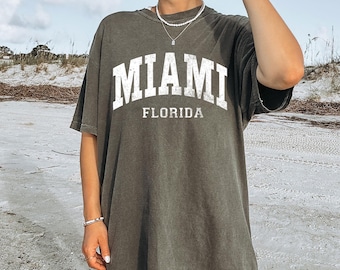 Distressed Miami Florida T-Shirt: Retro College Style Souvenir