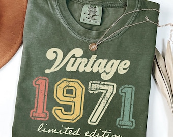1971 Tshirt, 1971 Birthday Year Numbert-shirt for Women, Cute Born