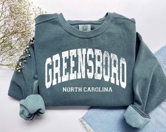 Greensboro North Carolina Sweatshirt: Vintage College Style Crewneck