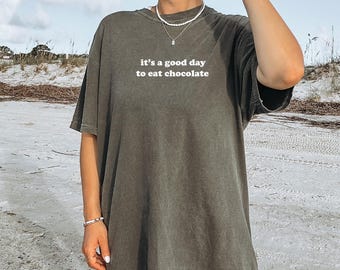 Chocolate Lover T-Shirt: Minimalist Comfort Food Tee