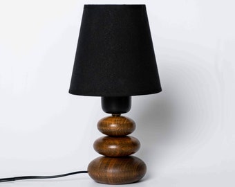 Liten bordslampa i trä, nattduksbordslampa, rustik bordslampa, skrivbordsbelysning, minimalistisk bordslampa, skrivbordslampa för läsning, lampskärm i linne