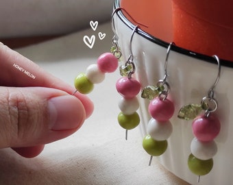 Dango Dangle Earrings/food jewelry/Food Earrings/Japan sweets/Handmade Earring/Polymer Clay/Cute Earring/Miniatures Food/Cultural Sweets