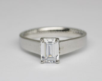 1 Carat Emerald Cut Moissanite Rings For Women, 14k Solitaire Engagement Ring, Unique Emerald Diamond Wedding Ring, Anniversary Ring