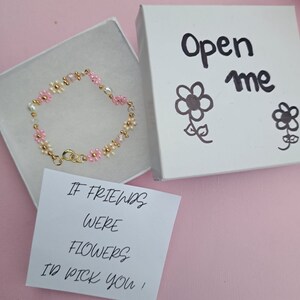 Caja de regalo para amigo, pulsera de flores de amigo, pulsera de niña de flores, pulsera de flores rosas, pulsera para amigo, pulsera de mejor amigo, regalo de bff