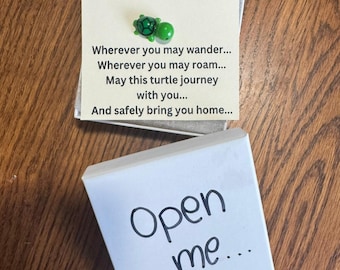 Travel gift , turtle travel gift, turtle pocket gift, good luck turtle, card good luck, safe travels, tiny charm turtle, birthday gift idea