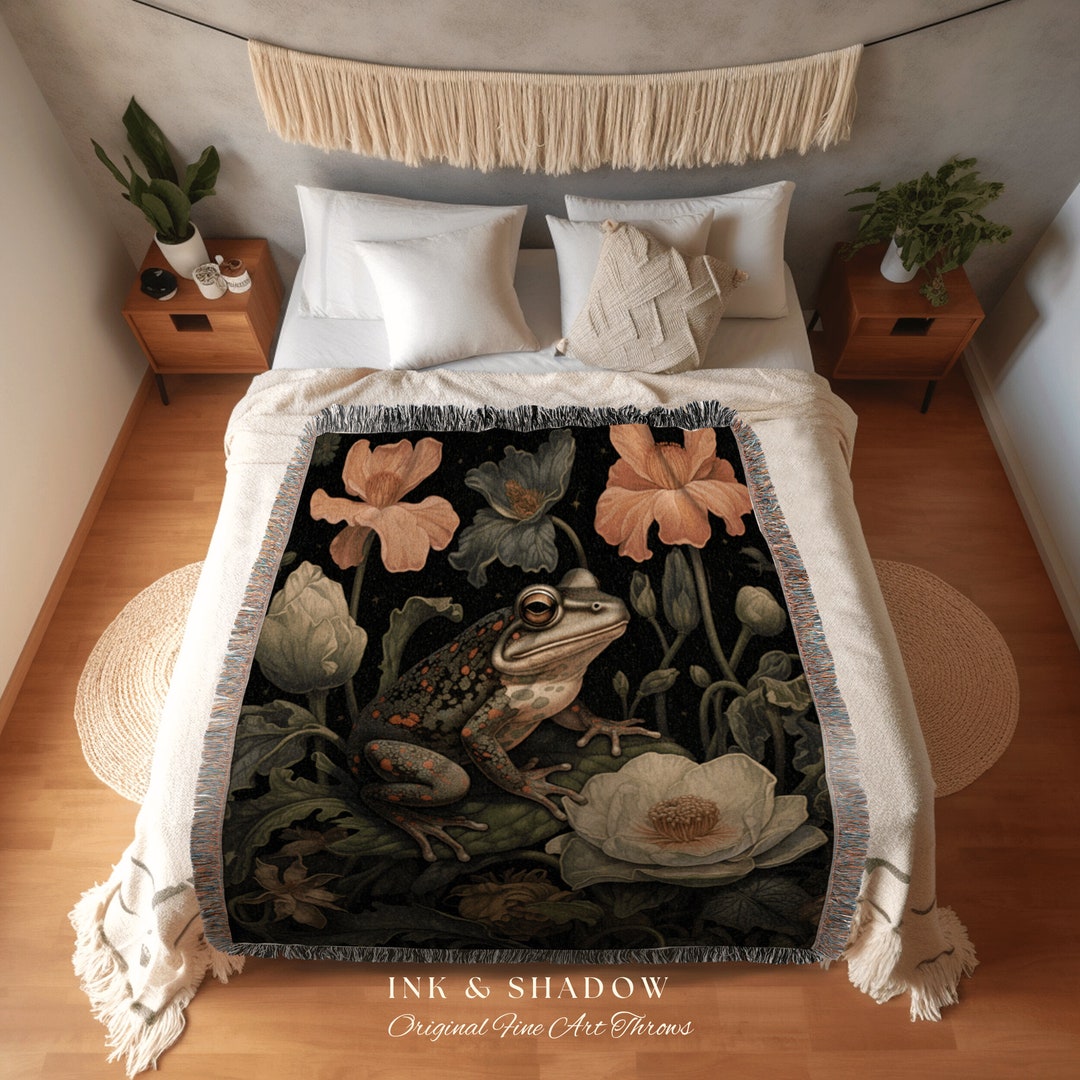 Floral Goblincore Toad Blanket Frog & Toad Tapestry Gothic - Etsy