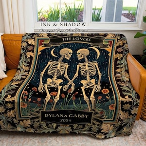 Skeleton Lovers Tarot Aesthetic Throw | Celestial Skeleton Couple Woven Tapestry Wedding Anniversary Gift Personalized Blanket Custom Names Bild 6