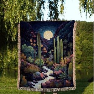 Moonlit Landscape Desert Throw Blanket Woven Tapestry Night Sky Cactus Blanket Desert Night Mystical Blanket Southwestern Boho Blanket Bild 7