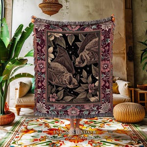 Romantic Victorian Gothic Bat Blanket Whimsical Dark Floral Baroque Forestcore | Ethereal Botanical Woodland Cottagecore Art Tapestry Throw bild 2