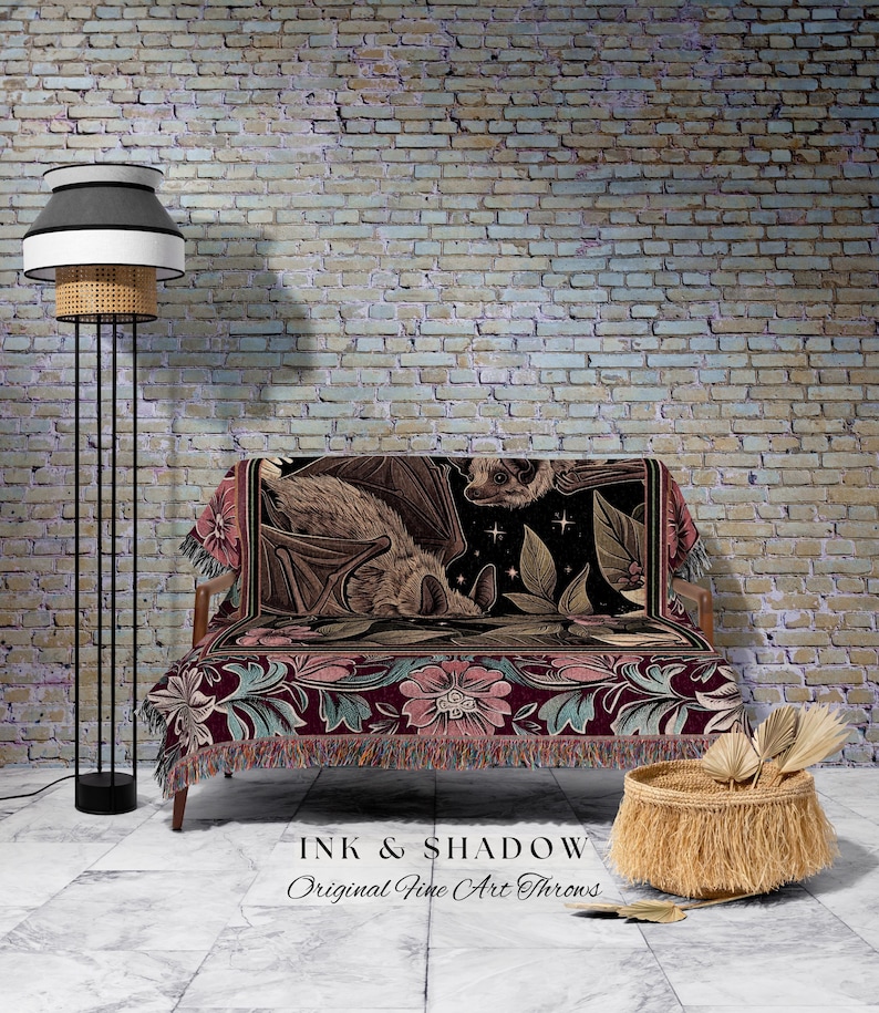 Romantic Victorian Gothic Bat Blanket Whimsical Dark Floral Baroque Forestcore | Ethereal Botanical Woodland Cottagecore Art Tapestry Throw bild 10