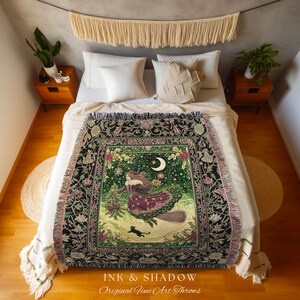 Snowy Magic Celestial Witch Blanket | Gothic Magic Black Cat Woven Tapestry Broomstick Ride Moon Stars Botanical Frame Mystical Folklore Art immagine 6