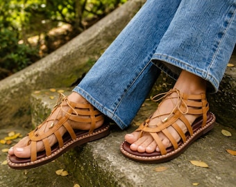 Handmade Leather Gladiator Sandals for Women – Colombian Artisan Sandals – Boho Chic Strappy Sandals – Summer Flat Sandals – Monakosa