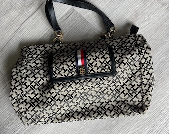 Tommy Hilfiger Tote Bag Purse Red White Blue Stripe Logo Print