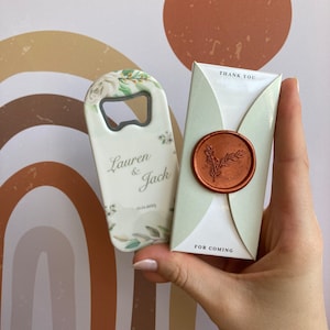 Anpassbare Hochzeitsbevorzugung mit Wachssiegeln und besonderer Geschenkbox, Geschenk für Gäste, einzigartige Hochzeitsbevorzugung