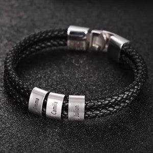 Pulsera de cuentas grabada personalizada para hombres - Pulsera de identificación con nombre personalizado con cuentas negras - Pulsera para él - Regalo del Día del Padre