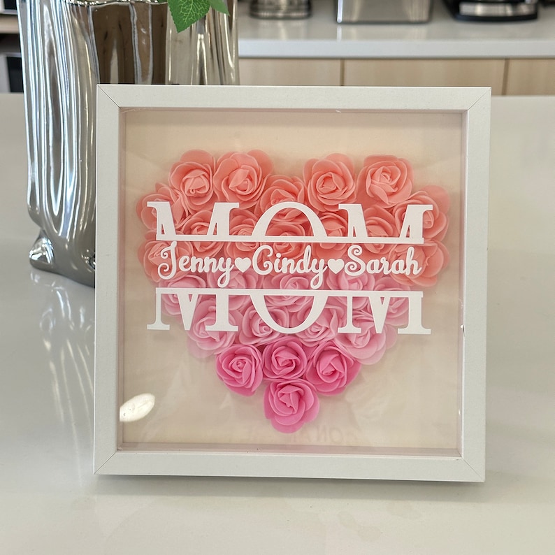 Customized Flower Shadow Box Mother's Day Gift for Grandma, Mom, Nana, Mimi with Personalized Kids Names zdjęcie 3