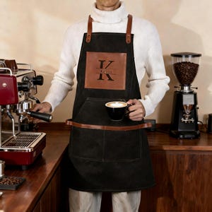 Delantal personalizado para hombre con nombre, delantal de barbacoa con inicial personalizada, delantal de lona y cuero para parrilla, regalo para papá, esposo, chef, cumpleaños, Día del Padre