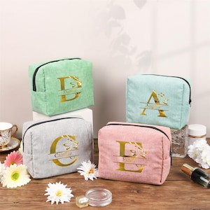 Personalized Makeup Bag, Custom Name bride makeup bag,bride toiletry bag,Travel Toiletry Bag,Cosmetic Bag,Birthday and Mother's Day Gift