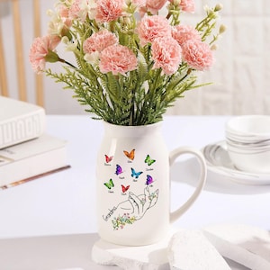 Personalized Ceramic Flower Vase Custom 2–8 Names & 1 Text Butterfly In Hand Vase Gift for Mother/Grandma