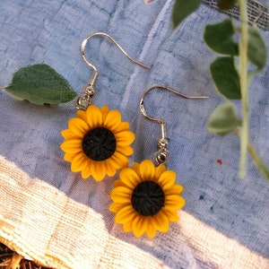 sunflower dangle earrings