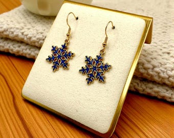 Brincos de floco de neve azul: joias pendentes de inverno, presente festivo para ela, brincos brilhantes de Natal