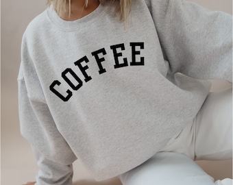 Kaffee Varsity Buchstabe Sweatshirt, Preppy Rundhalsausschnitt