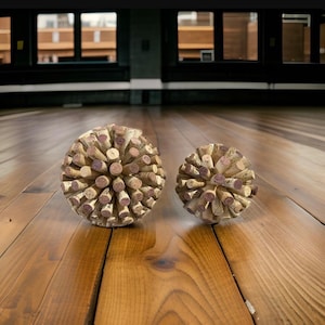 Decorative Wine Cork Sphere – Handmade Wine Cork Ball | Rustic Tabletop Decor | Eco-Friendly Wine Lover Gift | Bar Cart or Kitchen Accent