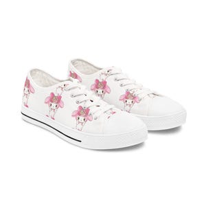 Women&#39;s Low Top Sneakers