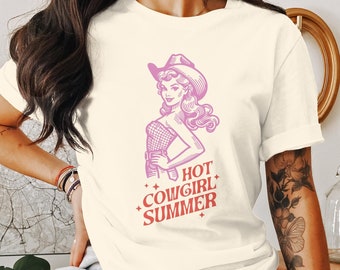 Hot Cowgirl Summer Shirt , Country Concert Tee, Western Graphic Tee for Women, Oversized Graphic Tee, Cute Country Shirts, Cowgirl Shirt