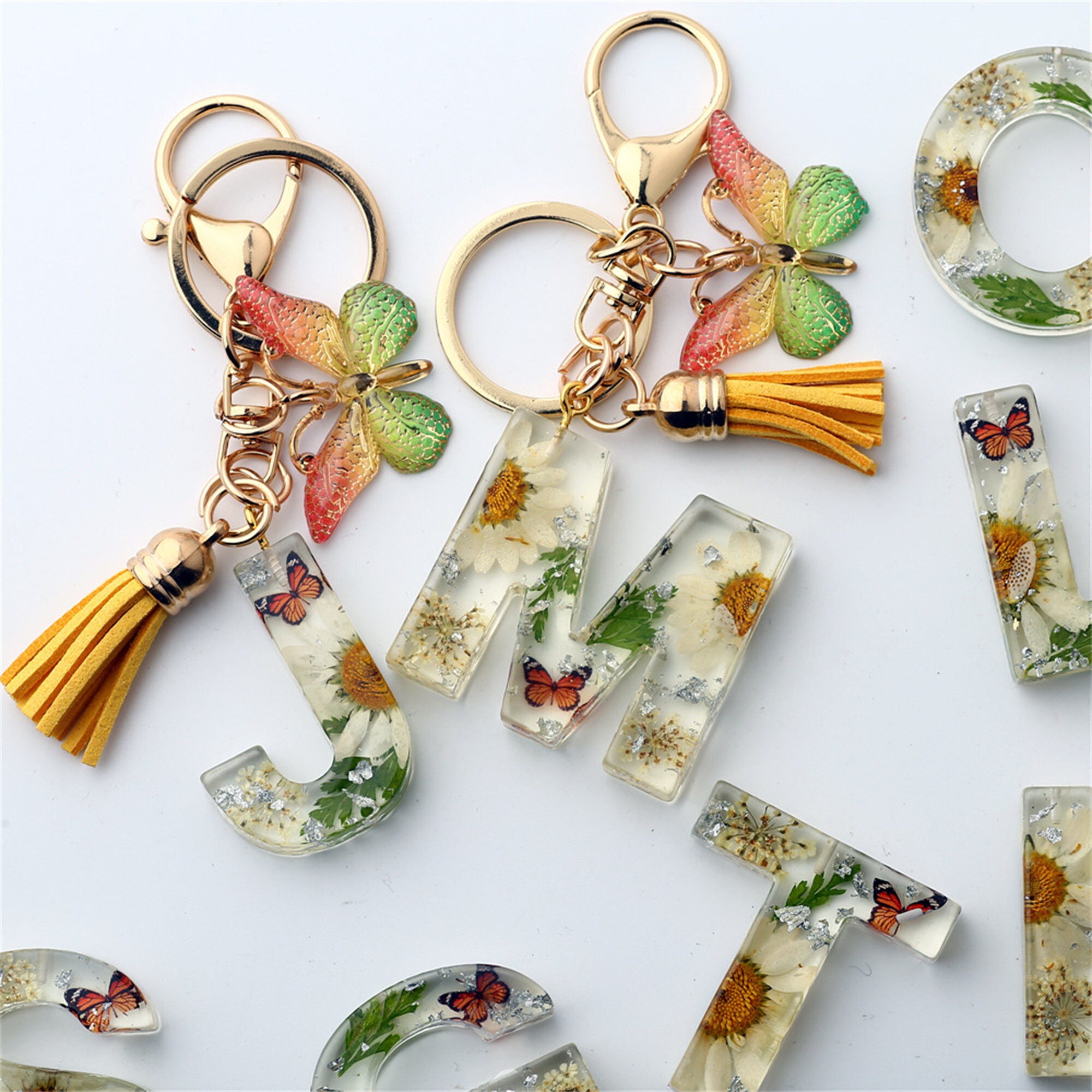 Epoxy Dried Flower Keychainresin English Alphabet Epoxy Etsy