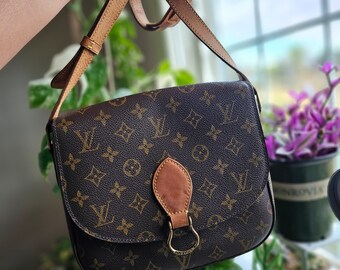 JUST IN!!! Previously owned and gently used Louis Vuitton Porte
