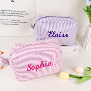 Personalized Seersucker Cosmetic Bag, Monogrammed Toiletry Bag, Bridal Gift, Bridesmaid Proposal Gift, Bridesmaid Makeup Bag, Cosmetic Pouch