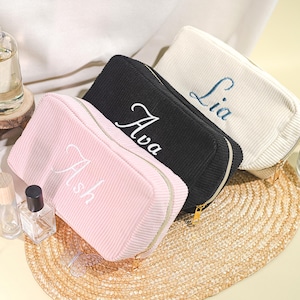 Custom Makeup Bag Luxury Cosmetic Bag Travel Toiletry Bag Bridesmaid Bag Gift Bridal Bachelorette Party Favors for Girls Bride Toiletry Bag