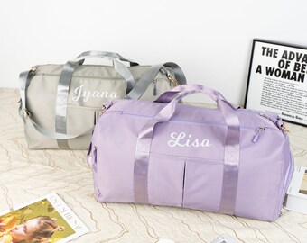 Personalized Bridesmaid Gift, Weekender Bag with Embroidered , Duffle Bag, Groomsmen Gift, Travel Bag, Wedding Supplies, Accompanying Gifts