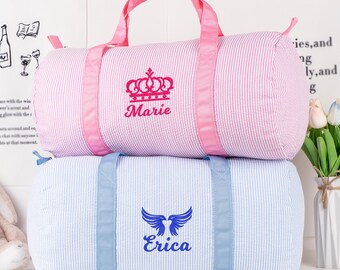 Custom Seersucker Kids Duffel Bag: Lightweight Personalized Travel Bag