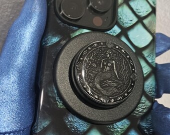 Mermaid Undersea | Hand-Painted 3D Relief coated in glossy resin | MagSafe Phone Grip