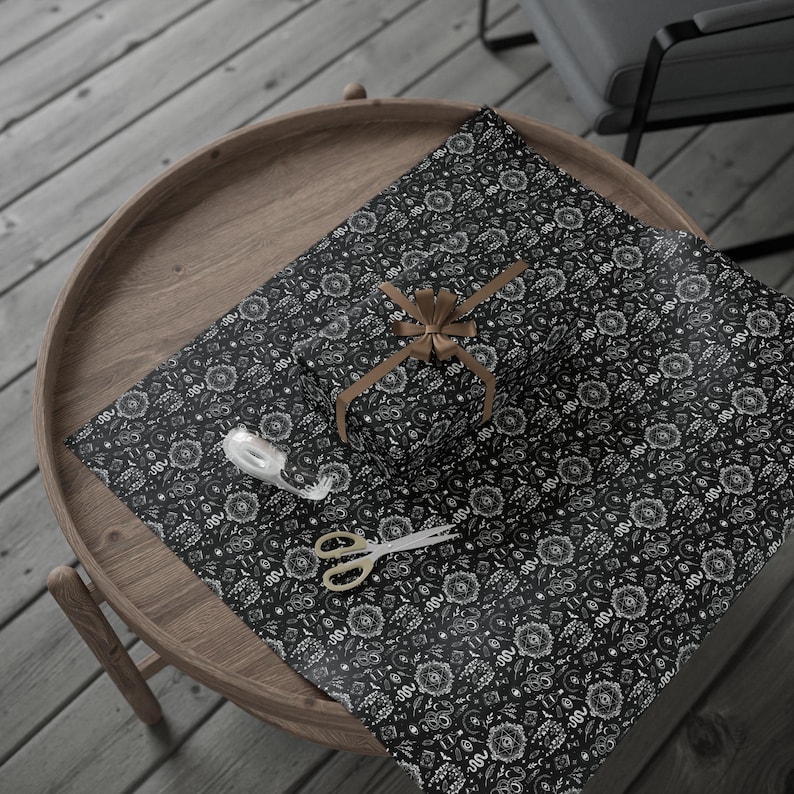 Papel de embrulho místico e oculto | Papel de presente com tema de bruxa imagem 3
