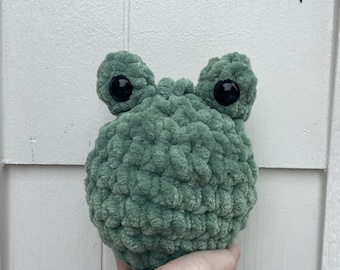 Crochet Frog