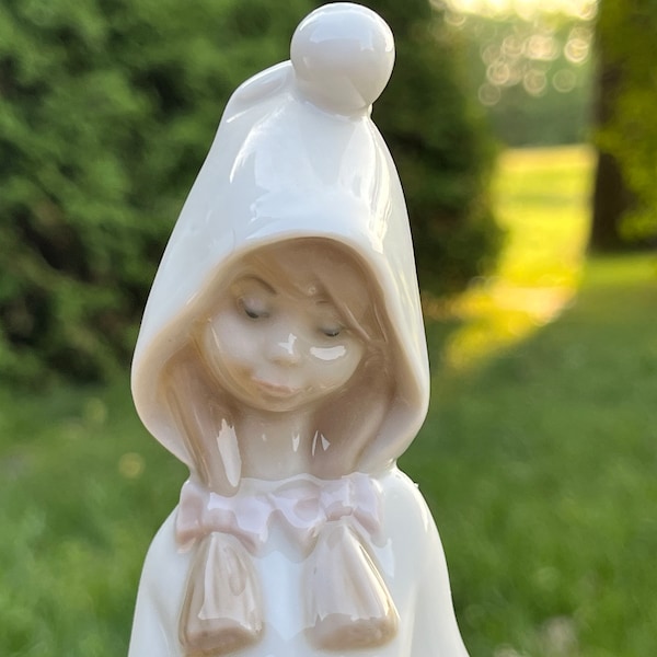 Lladro figurine Espagne Nao Daisa vintage sculpture statue Berger Fille panier Bergère 4678 Retraité