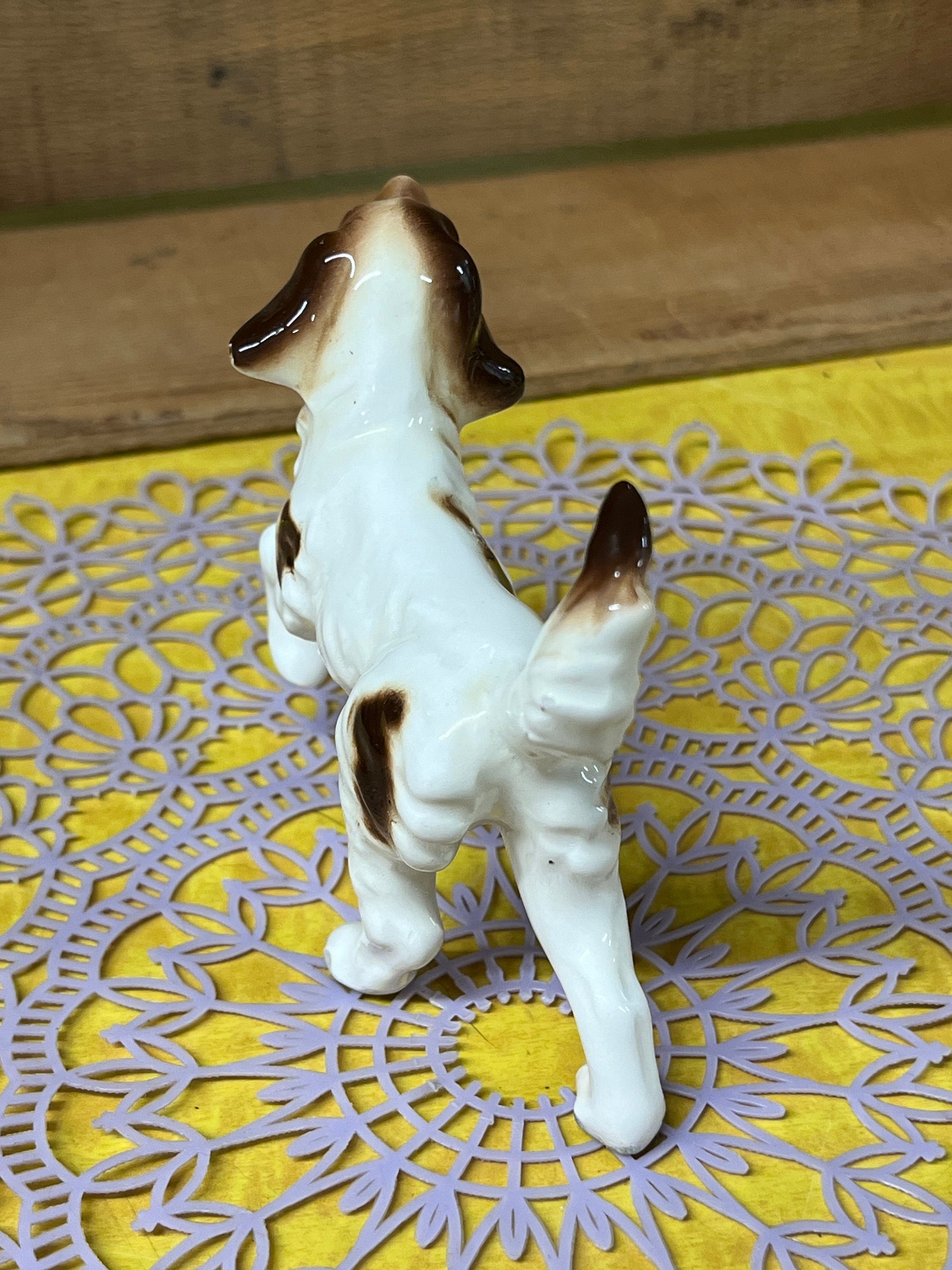 陶器製 犬のフィギュア ヴィンテージ　イングリッシュセッター 犬 ヴィンテージ 動物 置物 像 かわいい コレクター 日本製