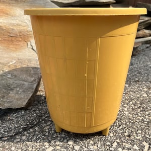 Waste Can