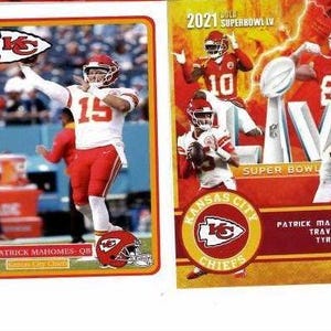 lot of 2 Patrick Mahomes custom rookie football 2 card lot