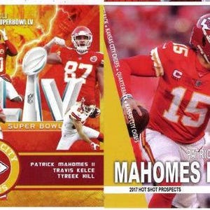 lot of 2 Patrick Mahomes custom rookie football 2 card lot