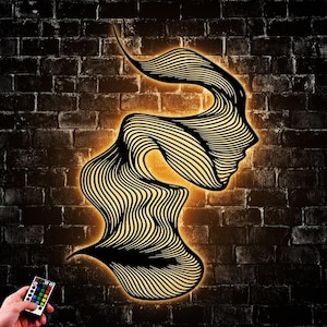 Minimalist Black Metal Line Art: Modern Wall Decor Sculpture