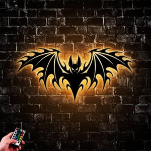 Majestic Bat Metal Wall Art Led Light, Giant Bat Metal Wall Decor, Victorian Gothic Room Decor, Scary Halloween Decoration, Kid Room Decor